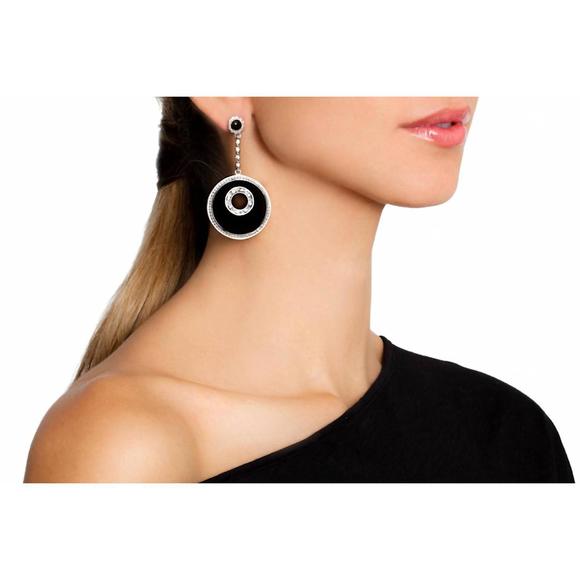 NEW AVENUE CHIC women's love earrings in black